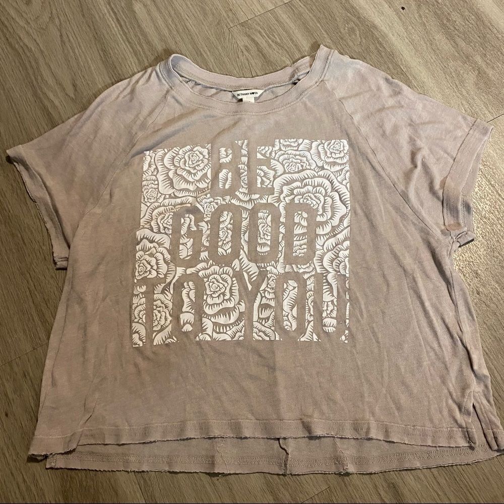 Bethany Mota “be good to you” graphic medium top